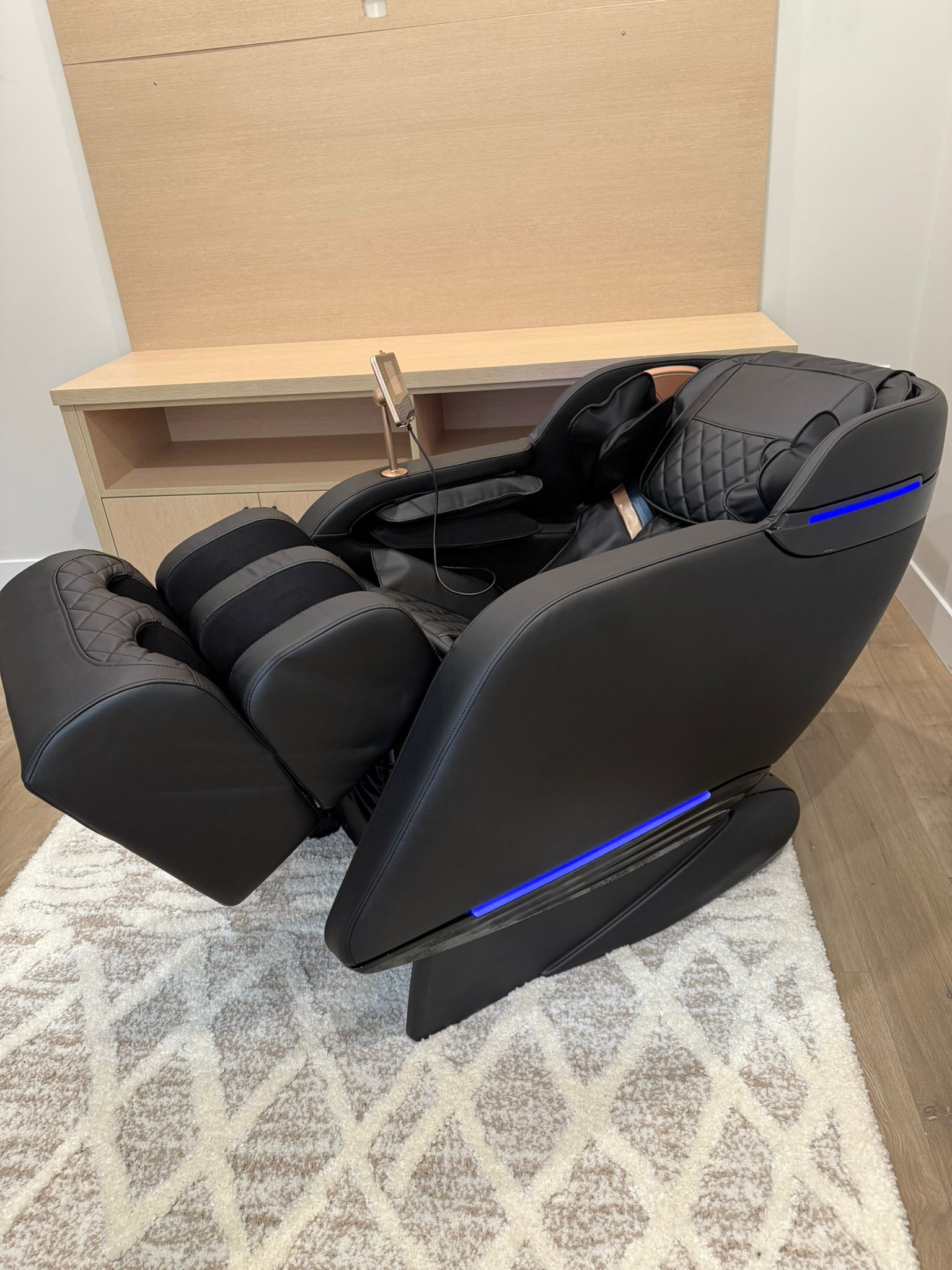 Customizeable Premium Massage Chair